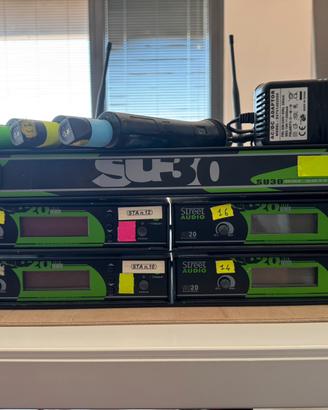 Kit 4 Radiomicrofoni UHF + Rack Completo