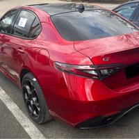 Alfa Romeo Giulia 2.0 Turbo 280 CV AWD Q4 Intensa