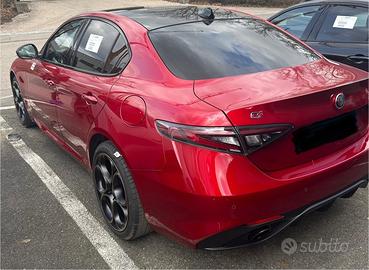 Alfa Romeo Giulia 2.0 Turbo 280 CV AWD Q4 Intensa