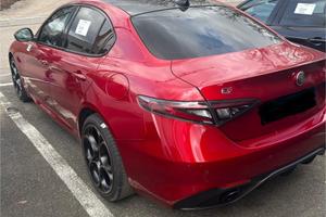 Alfa Romeo Giulia 2.0 Turbo 280 CV AWD Q4 Intensa