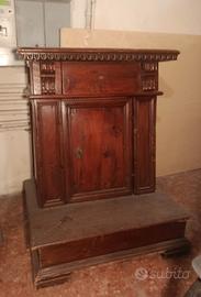 inginocchiatoio storico in noce