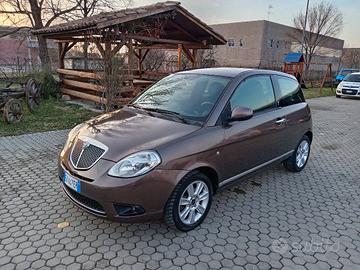 Lancia Ypsilon 1.3 mjt 16v Oro 90cv