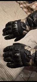 guanti per moto 