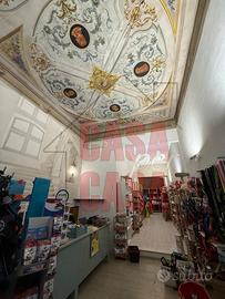 Negozio in centro ad Este