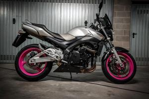 Suzuki GSR 600