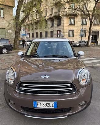 MINI Countryman Cooper D con trazione integrale AL