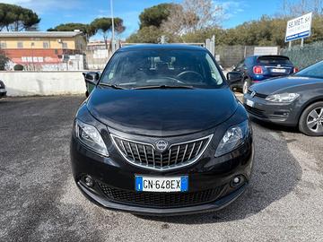 Lancia Ypsilon 1.0 FireFly 5 porte S&S Hybrid Gold