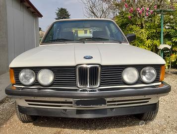 BMW serie 3 modello 315 anno 1981