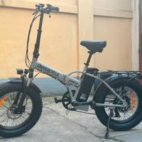 Bici elettrica ( come nuova)