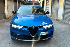 Alfa Romeo Tinale
