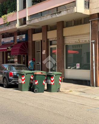 NEGOZIO A TORINO
