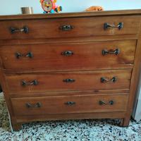 Cassetiera/comò in legno