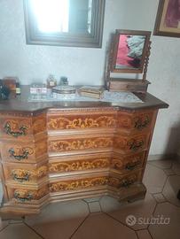 settimanale con comodini 