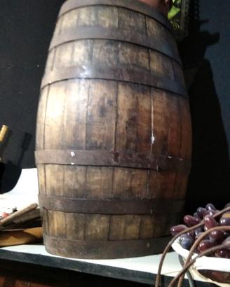 Botte in legno antica