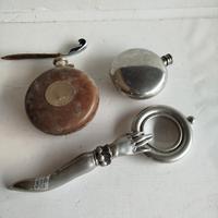 Set fiaschette e lente ingrandimento