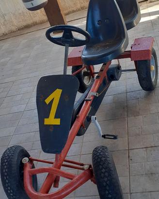 Go kart a pedali