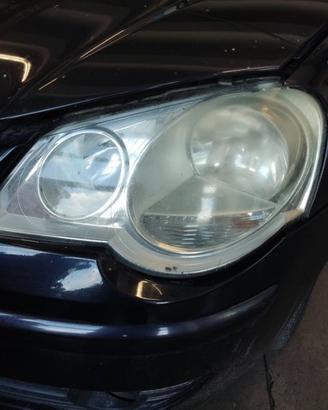 Proiettore sinistro VOLKSWAGEN POLO del 2008