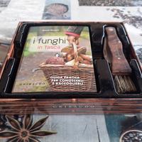 Libro su i funghi + coltello