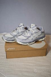 ASICS GEL-NYC 42 grey 