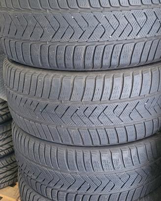 4 gomme Pirelli invernali 