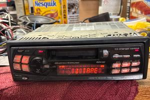 Alpine TDM-9501, changer CHM-S601 e pikneer gm2200