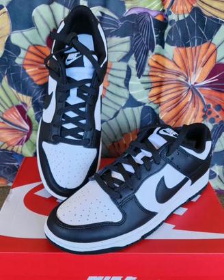 Nike Dunk Low Black White