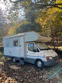 🚐 CAMPER MANSARDATO FORD 2.5 DIESEL 5 posti letto