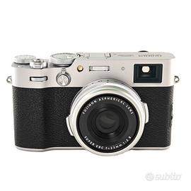 Fujifilm X100VI SILVER 400 Scatti