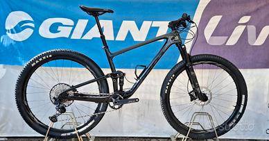 GIANT ANTHEM ADVANCED 29 PRO 2