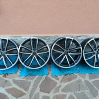 set 4 cerchi ORIGINALI AUDI r19 8,5j et32