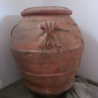 orcio antico altezza ca 90 cm larghezza ca. 60cm.