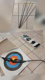 Arco Intech2 + frecce + custodia + 2 bersagli