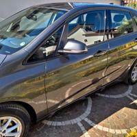 BMW Active tourer 216d advantage