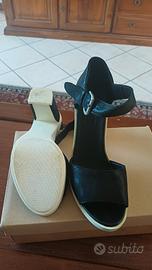 tacchi alti | in pelle | Cinturino | taglia 40