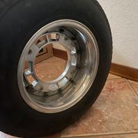 Cerchi scompnibili r10 fiat 500