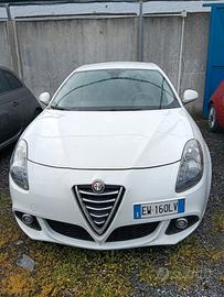 Alfa Romeo Giulietta 1.6 JTDm-2 105 CV Distinctive