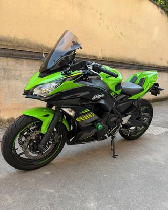 Kawasaki ninja 650 per A2