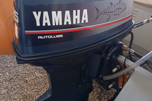 Motore fuoribordo Yamaha Top 700