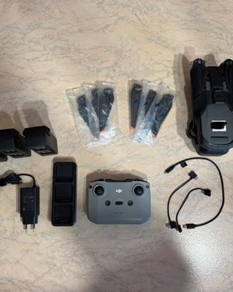 DJI Mavic 3 Fly More Combo - 3 batterie