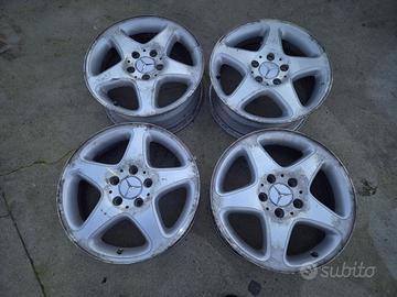 Cerchi In Lega Da 16" Per Mercedes Classe C W203