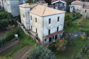 CASA INDIPENDENTE A SESSA CILENTO