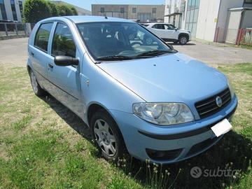FIAT PUNTO 1200 5 porte BENZINA/METANO