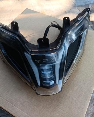 faro posteriore Kimko AK550