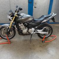 Honda Hornet - Leggi Descrizione