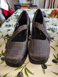 scarpe con il tacco 