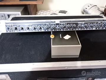 Behringer Composer PRO-XL