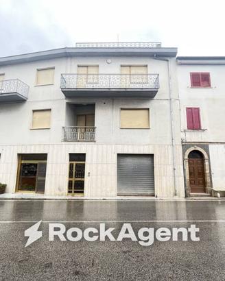 Appartamento di 132 m² con 4 locali a Civitella de