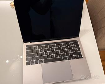 MacBook Pro 13” 2019 Touch Bar 256GB