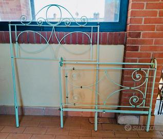 Letto in ferro battuto e rete