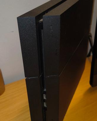 PlayStation 4 FAT 1TB + Controller + 3 Giochi